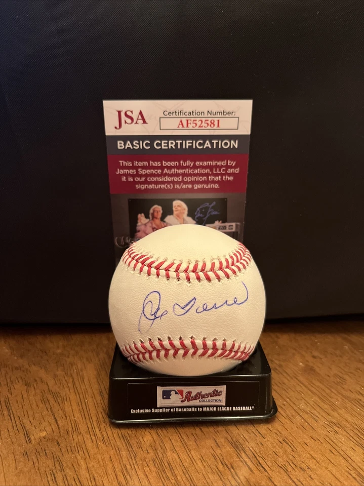 JOE TORRE 5 SIGNED AUTOGRAPHED OML BASEBALL!  Yankees!  JSA! - Image 1 of 1