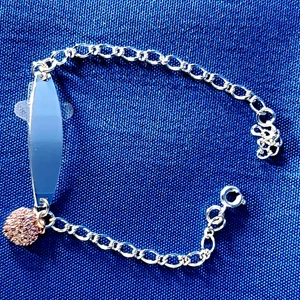 Pulsera con dije de corazón tono plata 13" - Imagen 1 de 5
