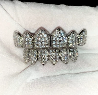Juego de parrilla helada de joyería hiphop de diamantes circonita cúbica de oro 14k/oro blanco Foto 1 de 4