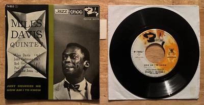 45 FRENCH SP MILES DAVIS QUINTET  JUST SQUEEZE ME - Image 1 of 2