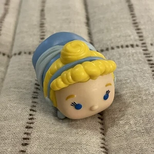 Disney Tsum Tsum großes Vinyl Aschenputtel 1. Prinzessin Bilderbuch Freunde Kunststoff - Bild 1 von 4