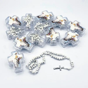 US 4/12 Stck. Weiß Rosario Halskette mit Kruzifix Kreuz Charm in Box Taufe Gastgeschenk - Bild 1 von 7