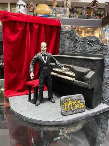 Universal Studios Action Figure  The Phantom Of The Opera Original y Diorama ! Cover