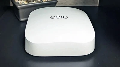 Eero Pro 6E Tri-Band Wi-Fi Router - Immagine 1 di 4