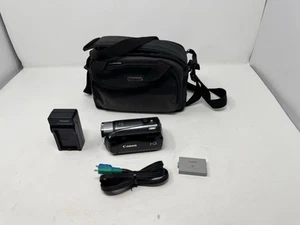 Canon VIXIA HF R20 HD Digital Camcorder Black w/ Accessories TESTED - Picture 1 of 15
