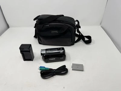 Canon VIXIA HF R20 HD Digital Camcorder Black w/ Accessories TESTED - Image 1 of 4