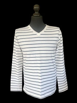 Camiseta a rayas blanca y azul grande Foto 1 de 3