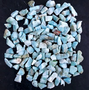 Lote de 136 piezas de piedras preciosas ásperas crudas Larimar azul natural de 504 quilates sin pulir 8 mm #2471 - Imagen 1 de 6