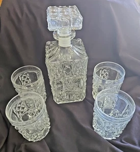 Vintage Crystal Cut Glass Whiskey Decanter Set w/ 4 Glasses Barware Liquor Drink - Picture 1 of 15