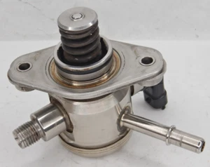 (DAMAGED CONNECTOR) High Pressure Fuel Pump HM10008 GDP103 for Chevrolet Buick - Foto 1 di 11