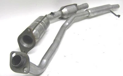Davico 49072 Catalytic Converter Xtra Load High Efficiency VIBE MATRIX FWD - Image 1 of 4