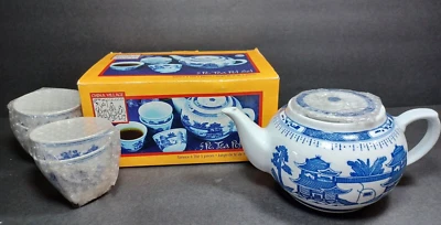 Keilen China Village Blue And White Porcelain Teapot With 4 Cups Unhandled - Image 1 of 4