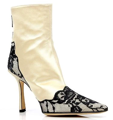 BOTAS INFORMALES JIMMY CHOO BEIGE SATINADO NEGRO DETALLE ENCAJE Talla 37 M HECHAS EN ITALIA Foto 1 de 4