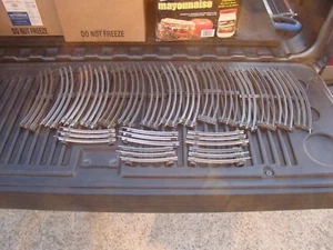 K-Line 3 Rail O Gauge Curve Track Lot of 14 (9) Full Sections & (5) 1/2 Sections - Picture 1 of 7