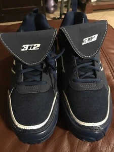 New Women’s 3N2 Navy White Rally Metal PT Fastpitch Softball Cleats Size 8.5 - Picture 1 of 7