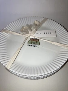 NUOVO SET DI 4 PIATTI INSALATA MELAMINA 8"" DA 8"" DA VIAGGIO EXPLORE VIAGGIO RAE DUNN TRAVEL EXPLORE" - Foto 1 di 3