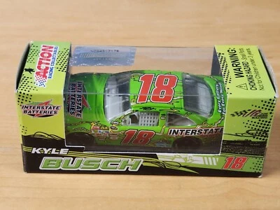 Baterías interestatales Kyle Busch 2009 #18 COT 1/64 acción NASCAR diecast ARC Foto 1 de 2