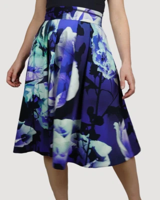 Coast UK 6 petite blue floral flared midi skirt, pockets, machine wash lined VGC - Image 1 of 3