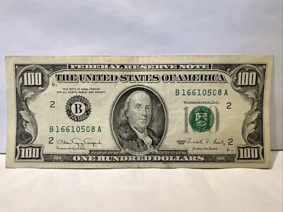 Series 1990 US One Hundred Dollar Bill $100 New York B 16610508 A small face - Image 1 of 3