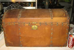 ANTIQUE USA PRIMITIVE AMERICAN COUNTRY DOME WOOD CHEST TRUNK IRON BRASS HARDWARE - Picture 1 of 11