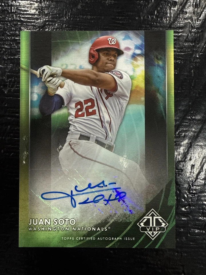 2022 Topps Transcendent Collection VIP Party Juan Soto Auto /20 - Image 1 of 4