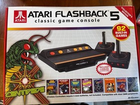 Atari Flashback 5 Classic Game Collector's Edition Console CIB