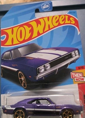 Dodge Charger 500 púrpura Hot Wheels '69 Hot Wheels entonces y ahora 8/10 Foto 1 de 3