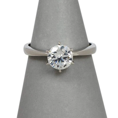 Pre-Owned 9ct White Gold CZ Solitaire Ring Size R - Image 1 of 4