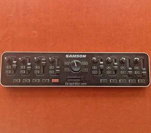 Samson Graphite MF8 USB Midi Controller - Bild 1 von 4