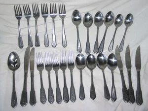 28 Vintage Rogers Stainless Korea Dinnerware Pcs Rose Flower Pattern - Picture 1 of 11