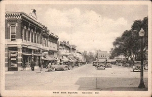 Vintage West Side Square Neosho Missouri Postcard 1920s 1930s - Picture 1 of 2