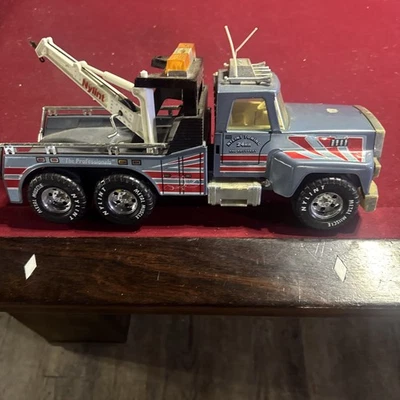 VINTAGE NYLINT CLASSIC EDITIONS NYLINT TOWING & RECOVERY   " THE PROFESSIONALS"  - Image 1 of 4