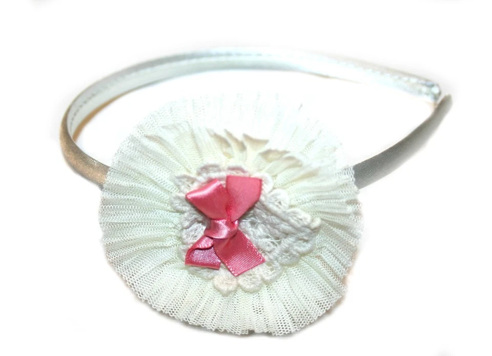 Girl's One Side Lace Flower/Heart Headband, One Size - Image 1 of 1