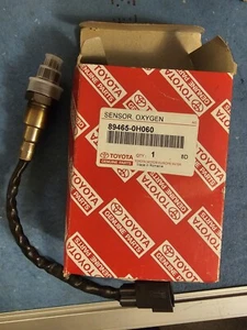 NEW GENUINE TOYOTA LAMBDA OXYGEN SENSOR PRE CAT 894650H060 AYGO YARIS 0258030447 - Picture 1 of 14