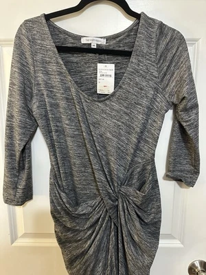 Vestido gris acanalado The Vanity Room para mujer nuevo con etiquetas, talla mediana Foto 1 de 4