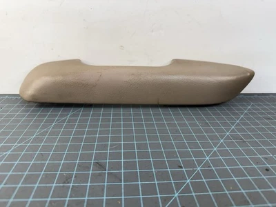 1996 - 2002 年丰田 4Runner 右后乘客侧门扶手皮革棕褐色原始设备制造商 — 第 1/4 张图片