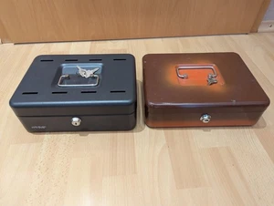 2 x Münzkasette Münztresor Geldkassette Kassenbox Euro Sparschwein Geldbox set - Bild 1 von 7