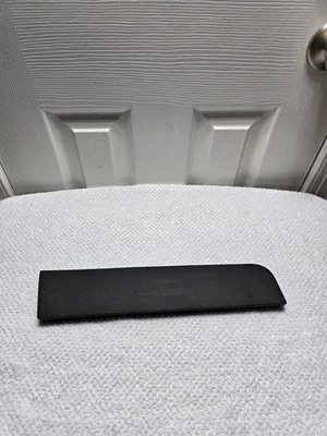 Reposabrazos trasero derecho Mitsubishi Endeavor 2004-2008 panel puerta moldura OEM (A Foto 1 de 4