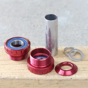 PROFILE RACING BMX EURO EXTERNAL BOTTOM BRACKET KIT RED 19mm OUTBOARD - Picture 1 of 3