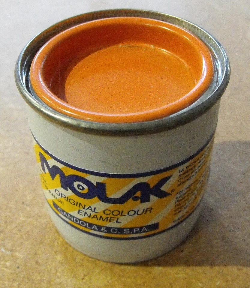 COLORE ENAMEL MOLAK CONFEZIONE GRANDE DA 100 ml RAL 2004 ORANGE - Immagine 1 di 1