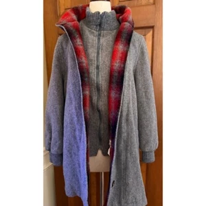 Vintage Wool Built-in Bib-Front Coat Women 14 Grey/Red Plaid Hood 60s/70s - RARE - Picture 1 of 16