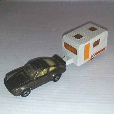 PORSCHE TURBO CON CARAVAN LESNEY MATCHBOX NO BOX - Immagine 1 di 2