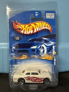 Hot Wheels Schuhkarton Sammler # 117 weiß mit Flammen 2001 - Bild 1 von 3