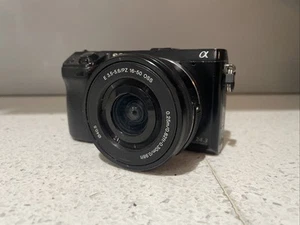 SONY Alpha NEX-7 F3.5-5.6 18-55mm Mirrorless Camera - Bild 1 von 8