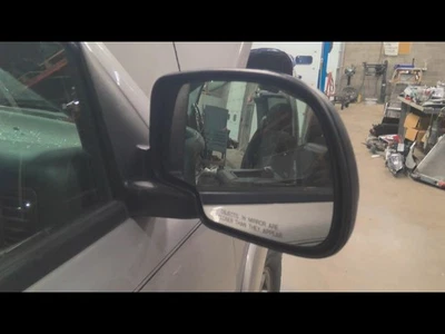 Espejo retrovisor de puerta derecho usado se adapta a: Chevrolet Silverado 1500 2004 camioneta Power Classic Foto 1 de 4