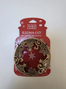Neu im Karton Yankee Candle Illuma Deckel Christmas Trees & Cookies Gold Jar Kerzenzubehör - Bild 1 von 4