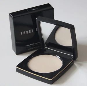 BOBBI BROWN SHEER FINISH PRESSED POWDER - PALE YELLOW - .35 OZ. / 10g NEW IN BOX - Picture 1 of 2