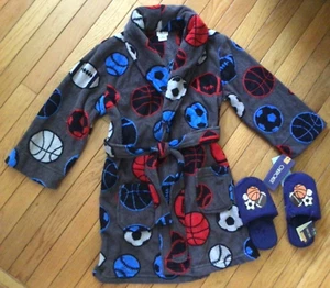 Cherokee Gray Sports Theme Fleece Plush Boys Bath Robe & Slippers Size Small - Picture 1 of 6
