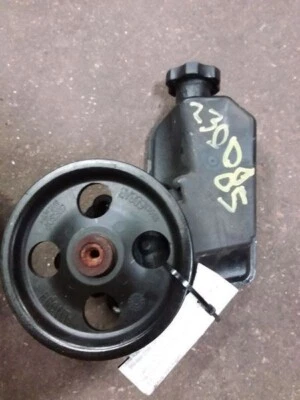2007-2012 JEEP LIBERTY Power Steering Pump 3.7L OEM - Image 1 of 2
