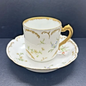 Vintage antike Limoges Demitasse H&Co Tasse und Untertasse Frankreich Gold und Blumen - Bild 1 von 10